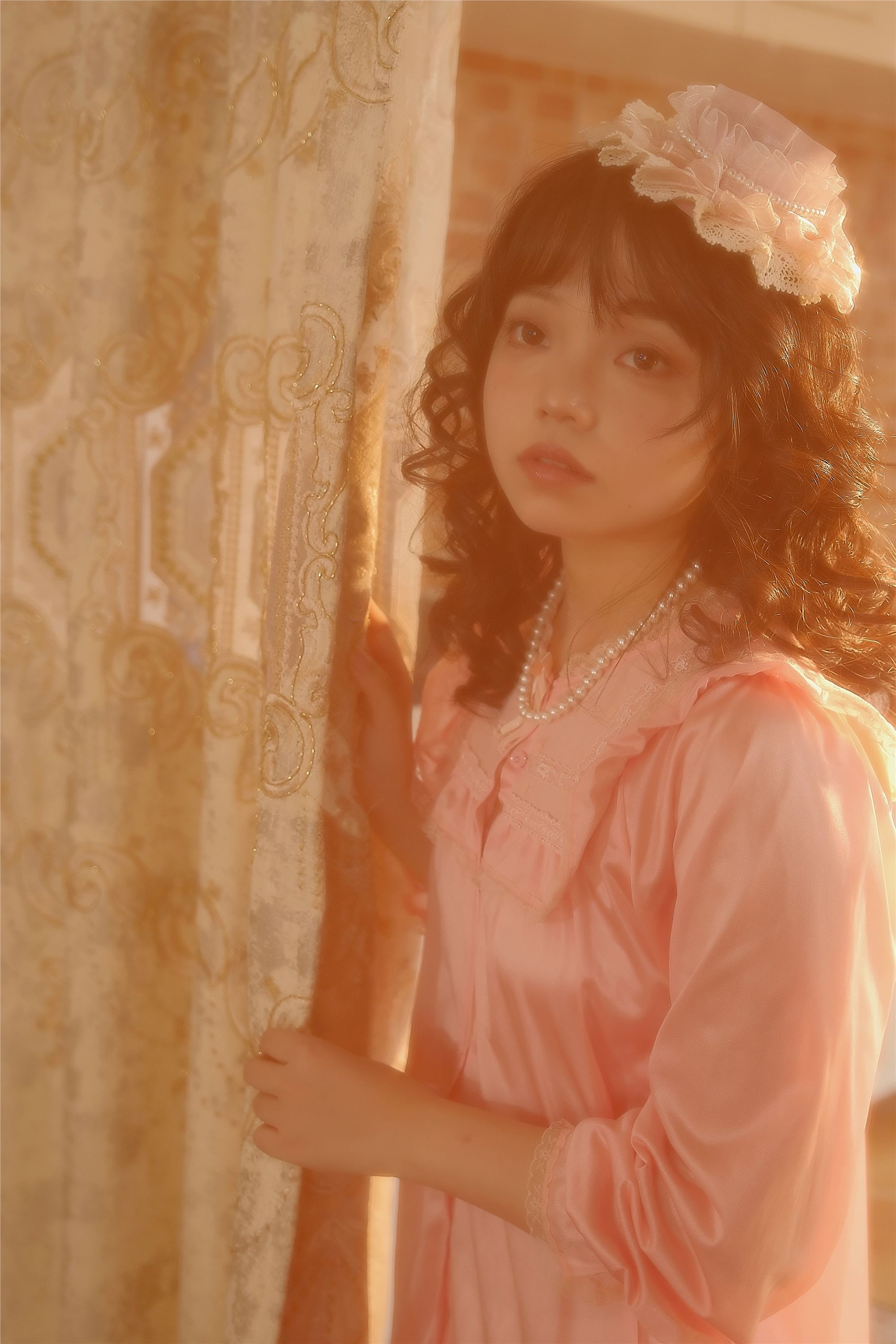 YITUYU艺图语 2025.02.01 法式少女 贝贝bu睡觉